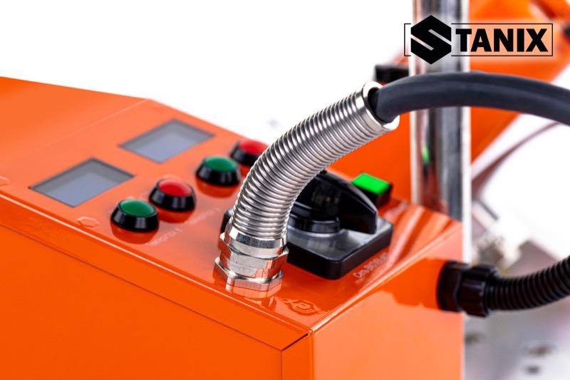 Изображение Сварочный автомат Stanix Rooforce 380