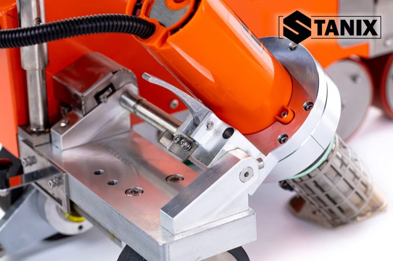 Изображение Сварочный автомат Stanix Rooforce 220
